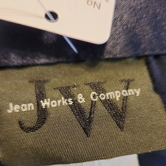 Jean Works & Company Chic Dark Blue Blouse Size L - Picture 13 of 13
